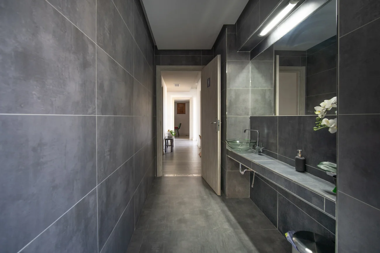 Palestra Okinawa Entrata Spogliatoi